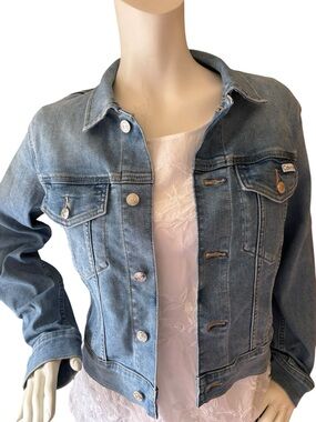 Calvin Klein Denim Classic Trucker Jacket - Light Blue, Small